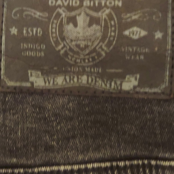 NEW! BUFFALO DENIM SHORTS - Picture 9 of 15